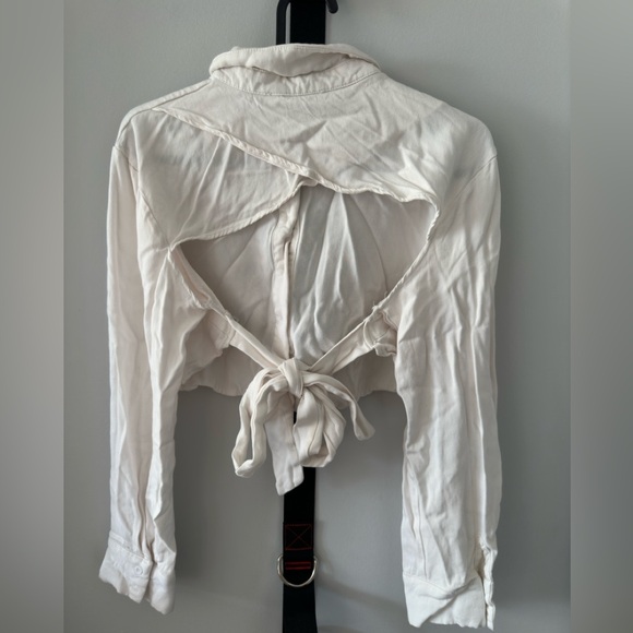 Crop top - Picture 3 of 3